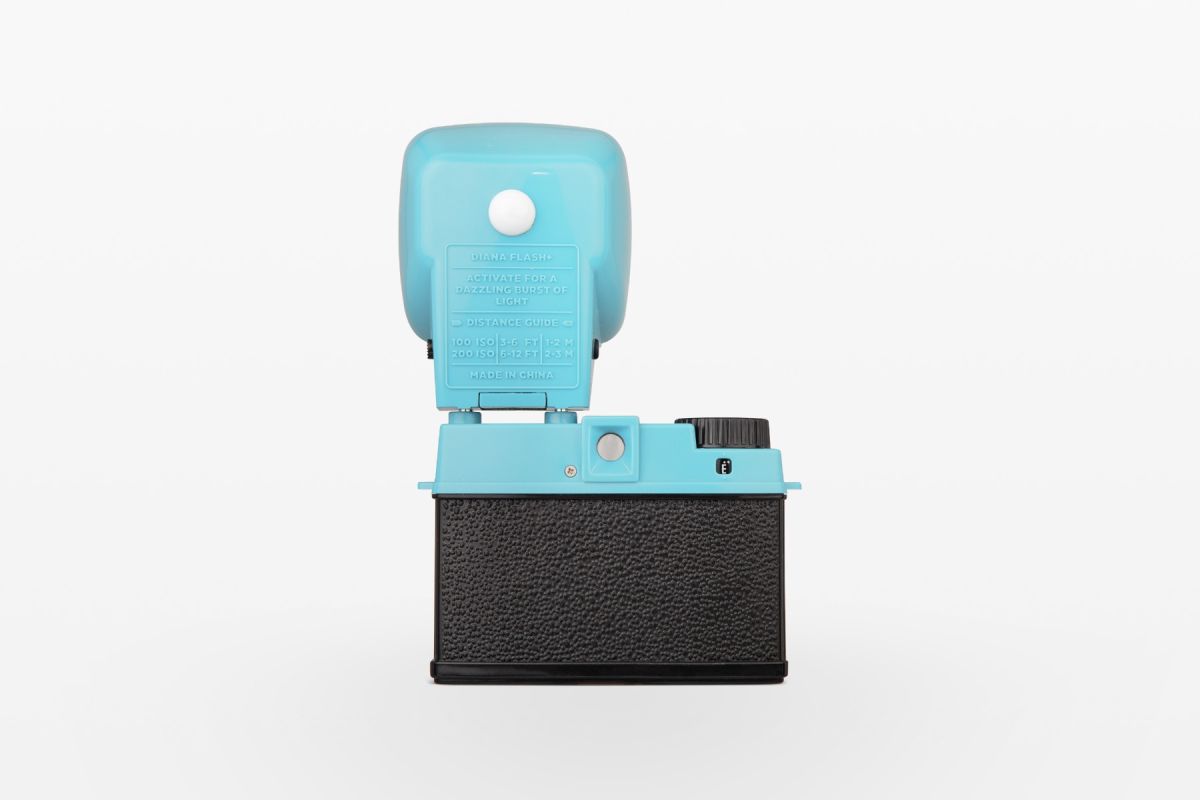 Half-frame Lomourette & Flash Standard