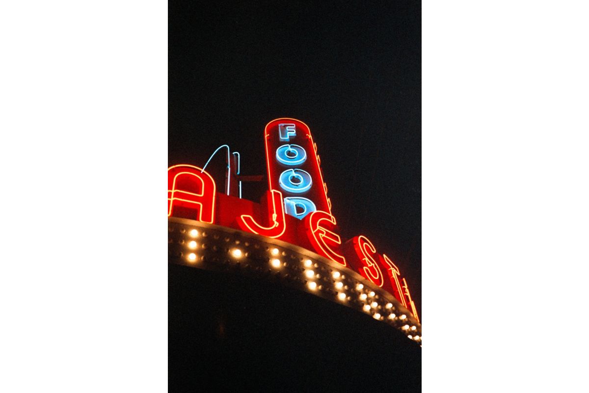 LomoChrome Color ’92 35 mm ISO 400